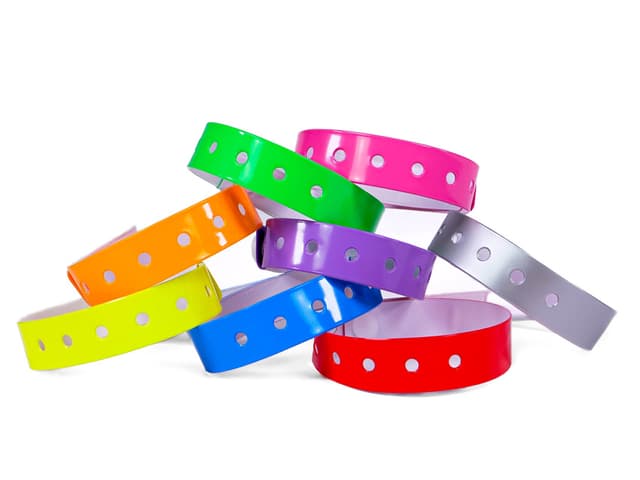 Festivalarmband i plast