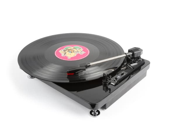 RP120 Record Player - USB - - Piano finish Black/Chrome